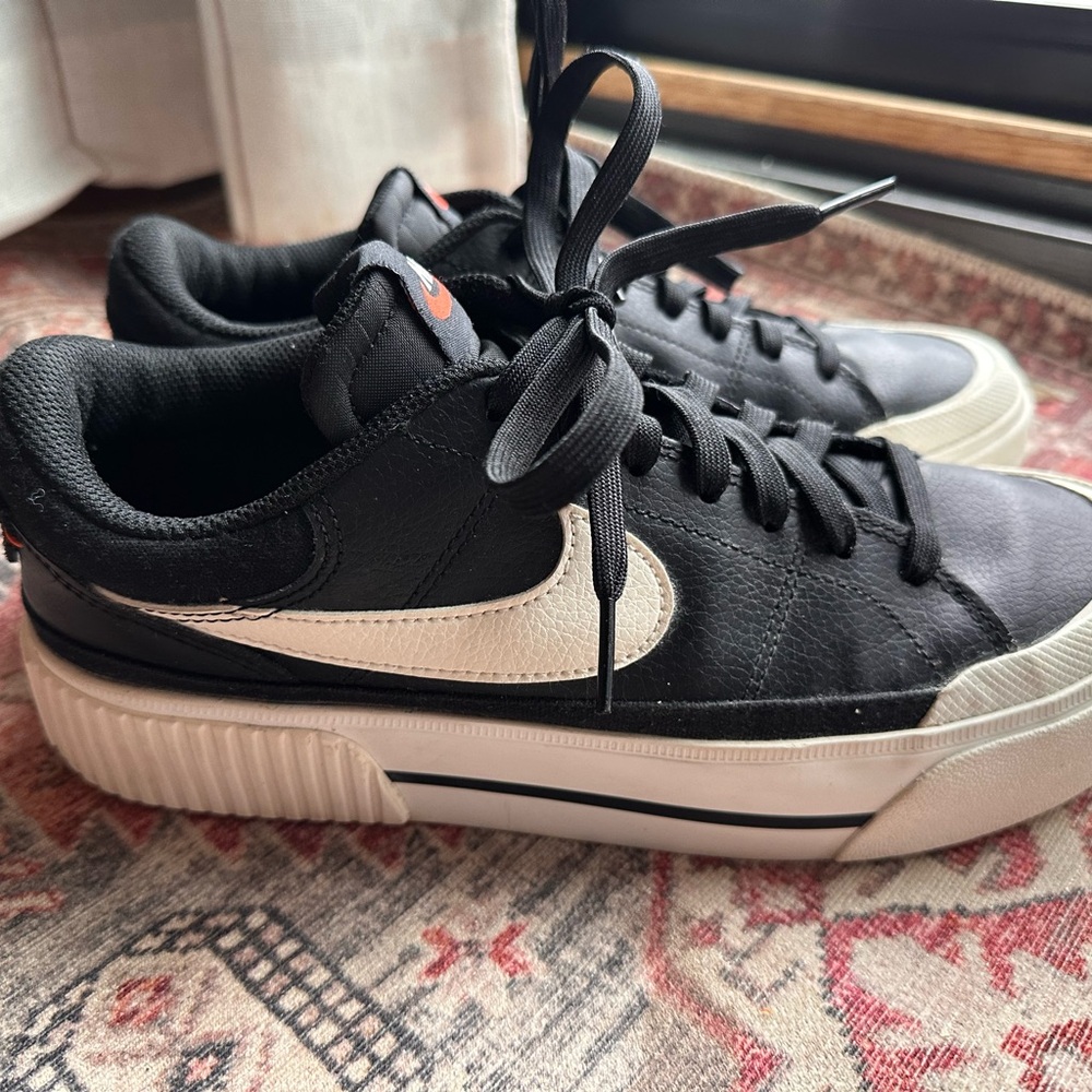 Nike Court Legacy Lift, Women's Black and White Sneakers